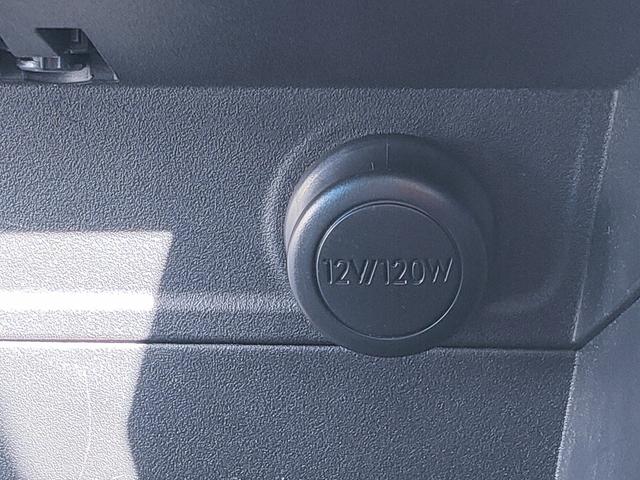 フォレスター 2.0XT アイサイト アイサイト/4WD/ターボ/パワーバックドア/ルーフボックス/ETC/ナビ/フルセグ/Bluetooth/DVD再生/シートヒーター/パワーシート/プッシュスタート/HID/純正18インチアルミ(39枚目)