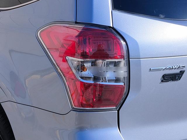 フォレスター 2.0XT アイサイト アイサイト/4WD/ターボ/パワーバックドア/ルーフボックス/ETC/ナビ/フルセグ/Bluetooth/DVD再生/シートヒーター/パワーシート/プッシュスタート/HID/純正18インチアルミ(60枚目)