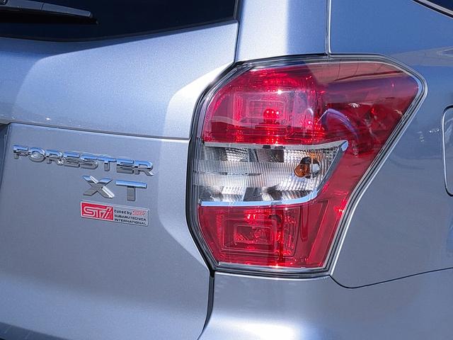 フォレスター 2.0XT アイサイト アイサイト/4WD/ターボ/パワーバックドア/ルーフボックス/ETC/ナビ/フルセグ/Bluetooth/DVD再生/シートヒーター/パワーシート/プッシュスタート/HID/純正18インチアルミ(61枚目)