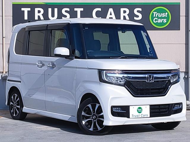 Ｎ－ＢＯＸカスタム Ｇ・Ｌホンダセンシング　禁煙車／衝突軽減／パワスラ／ナビ／バックカメラ／ＥＴＣ／クルコン／フルセグ／Ｂｌｕｅｔｏｏｔｈ／ＤＶＤ再生／ＣＤ／オートエアコン／プッシュスタート／ＬＥＤヘッドライト／１４インチアルミ／（11枚目）