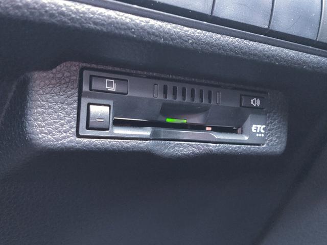 カローラスポーツ Ｇ　禁煙車／トヨタ・セーフティ・センス／ブラインドスポットモニター／スマートキー／クルーズコントロール／ナビ／Ｂｌｕｅｔｏｏｔｈ／フルセグ／ＤＶＤ再生／バックカメラ／ＬＥＤヘッドライト／ＥＴＣ／（6枚目）