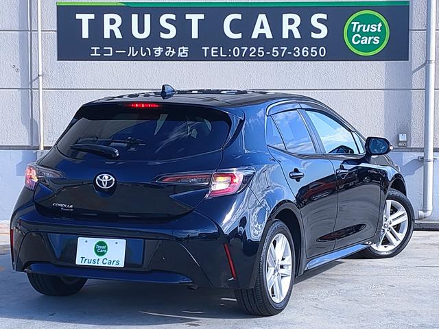 カローラスポーツ Ｇ　禁煙車／トヨタ・セーフティ・センス／ブラインドスポットモニター／スマートキー／クルーズコントロール／ナビ／Ｂｌｕｅｔｏｏｔｈ／フルセグ／ＤＶＤ再生／バックカメラ／ＬＥＤヘッドライト／ＥＴＣ／（7枚目）