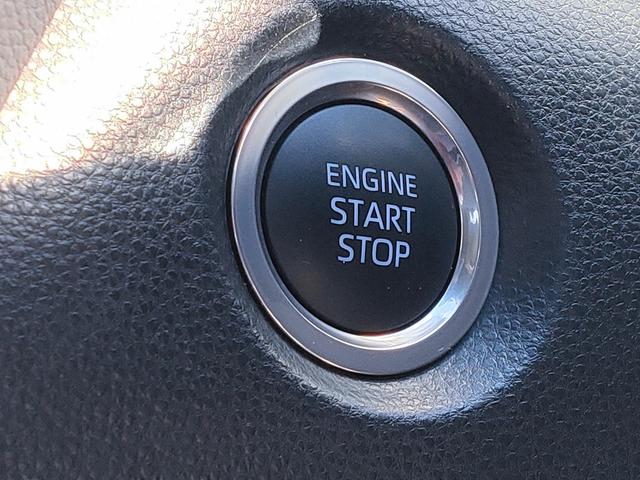 カローラスポーツ Ｇ　禁煙車／トヨタ・セーフティ・センス／ブラインドスポットモニター／スマートキー／クルーズコントロール／ナビ／Ｂｌｕｅｔｏｏｔｈ／フルセグ／ＤＶＤ再生／バックカメラ／ＬＥＤヘッドライト／ＥＴＣ／（26枚目）