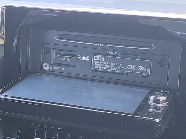 カローラスポーツ Ｇ　禁煙車／トヨタ・セーフティ・センス／ブラインドスポットモニター／スマートキー／クルーズコントロール／ナビ／Ｂｌｕｅｔｏｏｔｈ／フルセグ／ＤＶＤ再生／バックカメラ／ＬＥＤヘッドライト／ＥＴＣ／（32枚目）