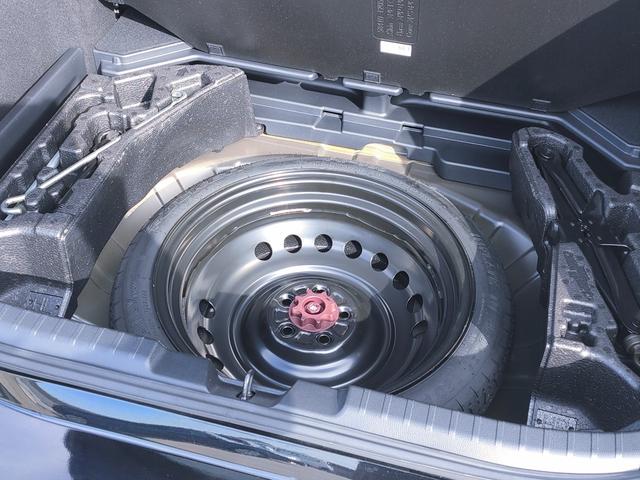 カローラスポーツ Ｇ　禁煙車／トヨタ・セーフティ・センス／ブラインドスポットモニター／スマートキー／クルーズコントロール／ナビ／Ｂｌｕｅｔｏｏｔｈ／フルセグ／ＤＶＤ再生／バックカメラ／ＬＥＤヘッドライト／ＥＴＣ／（50枚目）