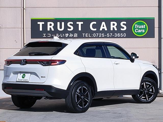 ヴェゼル e:HEV X 禁煙車/ホンダセンシング/OPカラー/クルコン/9インチナビ/Bluetooth/フルセグ/バックカメラ/ワイヤレス充電/LEDヘッドライト/ETC/プッシュスタート/スマートキー/16AW(13枚目)