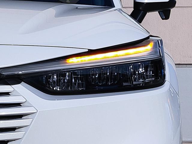 ヴェゼル e:HEV X 禁煙車/ホンダセンシング/OPカラー/クルコン/9インチナビ/Bluetooth/フルセグ/バックカメラ/ワイヤレス充電/LEDヘッドライト/ETC/プッシュスタート/スマートキー/16AW(31枚目)