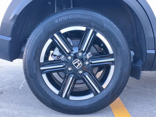 ヴェゼル e:HEV X 禁煙車/ホンダセンシング/OPカラー/クルコン/9インチナビ/Bluetooth/フルセグ/バックカメラ/ワイヤレス充電/LEDヘッドライト/ETC/プッシュスタート/スマートキー/16AW(68枚目)