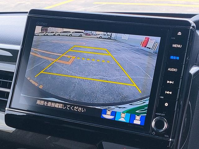 Ｎ－ＢＯＸカスタム Ｇ・Ｌターボホンダセンシング　禁煙／ホンダセンシング／両側パワスラ／ナビ／地デジ／Ｂｌｕｅｔｏｏｔｈ／ＥＴＣ／８スピーカー／クルコン／パドルシフト／スマートキー／プッシュスタート／フルＬＥＤヘッド／ハーフレザーシート／（3枚目）