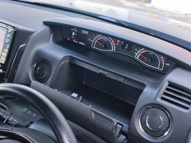 Ｎ－ＢＯＸカスタム Ｇ・Ｌターボホンダセンシング　禁煙／ホンダセンシング／両側パワスラ／ナビ／地デジ／Ｂｌｕｅｔｏｏｔｈ／ＥＴＣ／８スピーカー／クルコン／パドルシフト／スマートキー／プッシュスタート／フルＬＥＤヘッド／ハーフレザーシート／（34枚目）