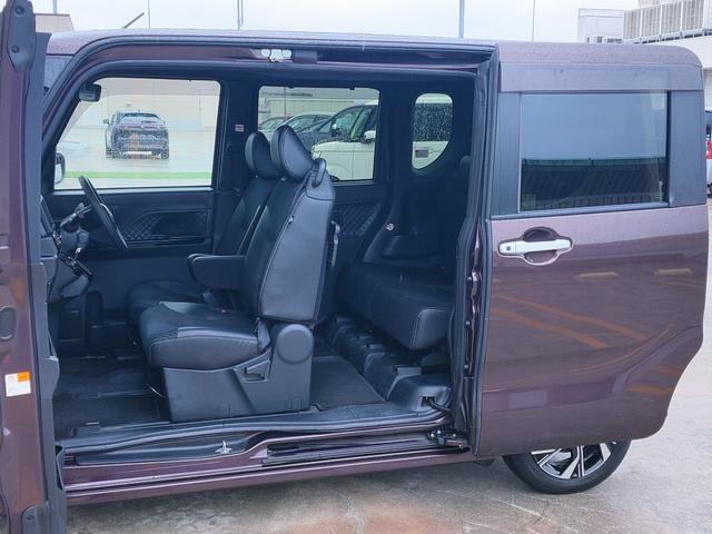 タント カスタムＸ　禁煙車／ＯＰカラー／ハーフレザー／スマートアシスト／両側パワスラ／スマートキー／シートヒーター／ナビ／地デジフルセグ／Ｂｌｕｅｔｏｏｔｈ／ＤＶＤ再生／ＣＤ／純正１４インチアルミホイール／（3枚目）