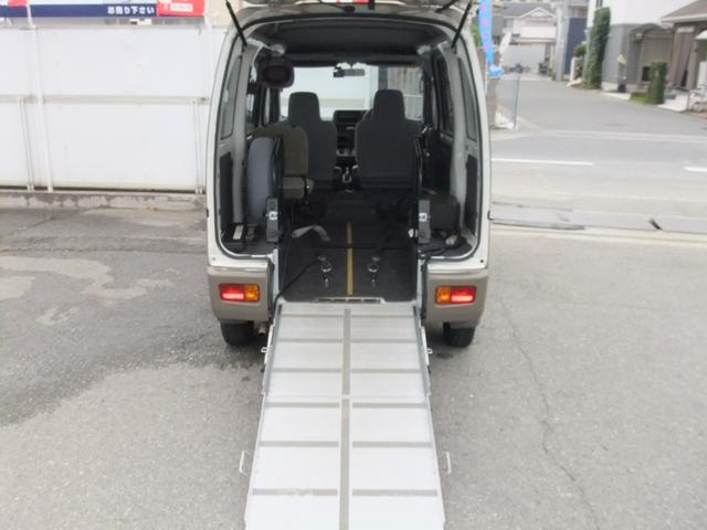 ハイゼットカーゴ 　修復歴無　電動ウインチ装着車　４ＷＤ　スロパー　両側スライド　ドライブレコーダー　キーレス　パワステ　パワーウィンドウ　集中ロック　オーバーヘッドコンソール　運転席エアバック　助手席エアバック（3枚目）