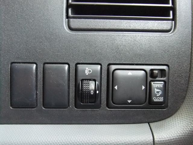 キューブキュービック 15M 修復歴無 スマートキー 3ベンチ列シート HDDナビ CD DVD アルミホイール ETC フロントフォグライト PW PS 運転席助手席エアバック(40枚目)