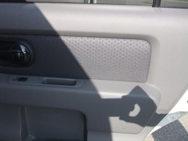 キューブキュービック 15M 修復歴無 スマートキー 3ベンチ列シート HDDナビ CD DVD アルミホイール ETC フロントフォグライト PW PS 運転席助手席エアバック(43枚目)