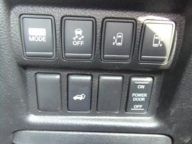 当社のお車を見ていただき誠にありがとうございます。お客様のご希望に出来る限りお答え出来るようスタッフ一同頑張って参ります。