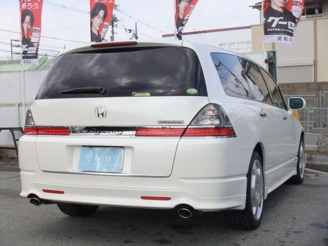 当社のお車を見ていただき誠にありがとうございます。お客様のご希望に出来る限りお答え出来るようスタッフ一同頑張って参ります。