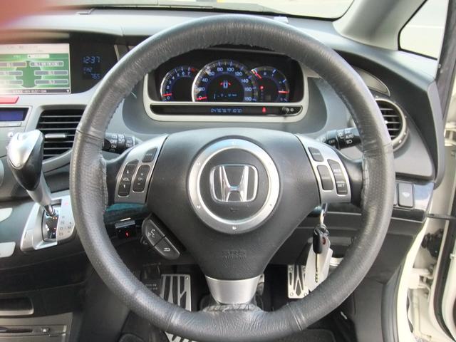 当社のお車を見ていただき誠にありがとうございます。お客様のご希望に出来る限りお答え出来るようスタッフ一同頑張って参ります。