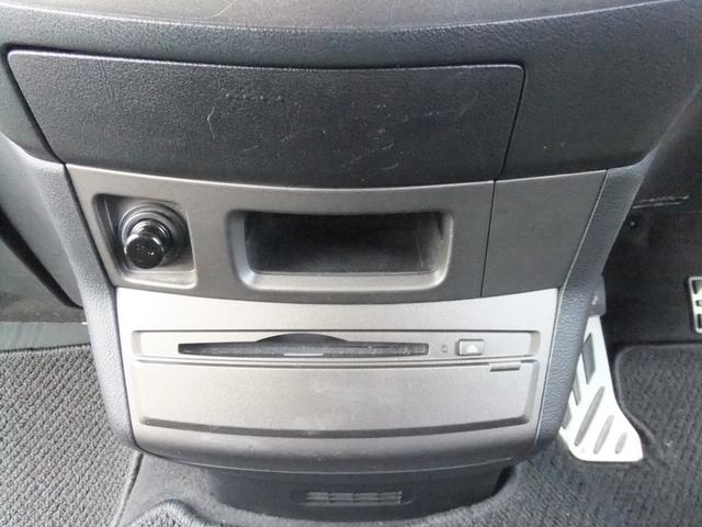 当社のお車を見ていただき誠にありがとうございます。お客様のご希望に出来る限りお答え出来るようスタッフ一同頑張って参ります。