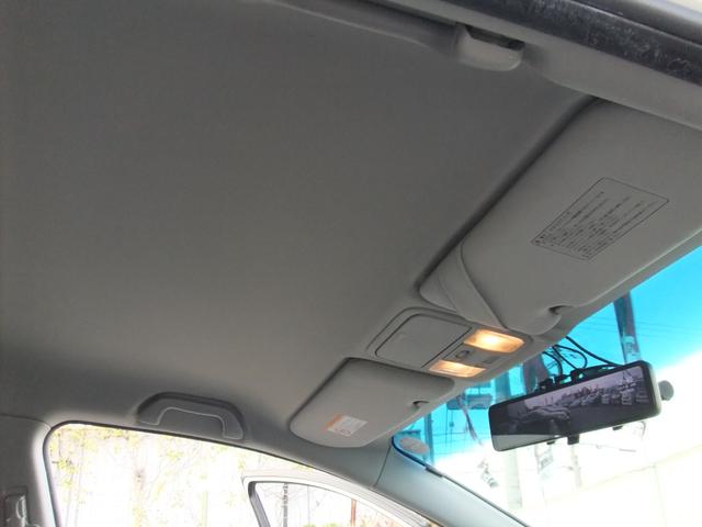 当社のお車を見ていただき誠にありがとうございます。お客様のご希望に出来る限りお答え出来るようスタッフ一同頑張って参ります。