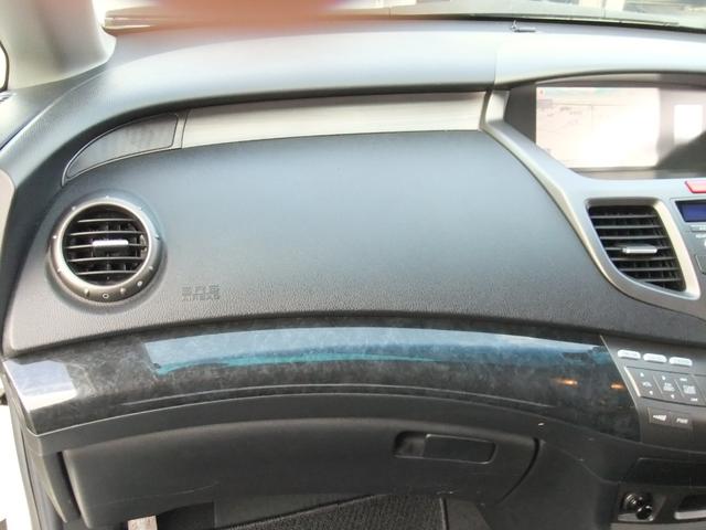 当社のお車を見ていただき誠にありがとうございます。お客様のご希望に出来る限りお答え出来るようスタッフ一同頑張って参ります。