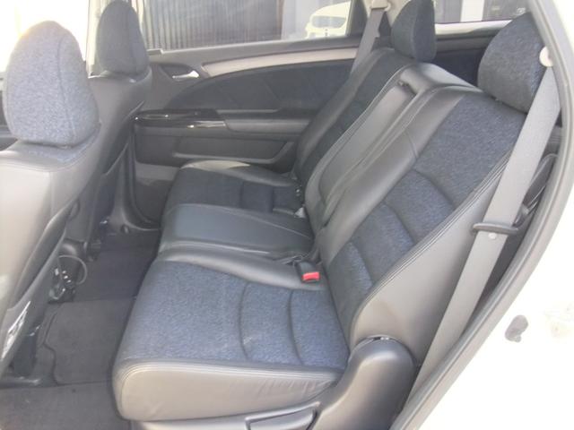 オデッセイ アブソルート　修復歴無　サンルーフ　キーレス　ＨＤＤナビ　ＥＴＣ　バックカメラ　ＨＩＤヘッドライト　フロントフォグライト　エアロ　アルミホイール　ハーフレザーシート　クルーズコントロール　３列シート（32枚目）