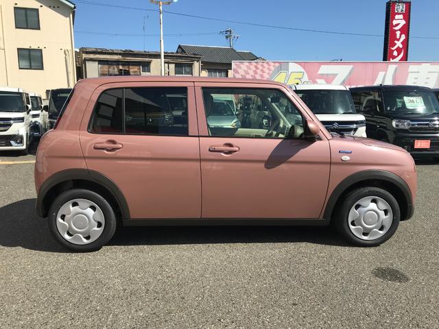 アルトラパン ハイブリッドＬ　軽自動車　届出済未使用車　衝突被害軽減ブレーキ　アイドリングストップシステム　ベンチシート　シートヒーター　パワーウィンドウ　パワーステアリング　スマートキー　運転席エアバック　助手席エアバック（12枚目）