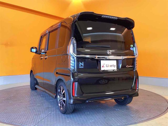 Ｎ－ＢＯＸカスタム Ｇ・Ｌホンダセンシング　ドライブレコーダー　ＥＴＣ　バックカメラ　両側スライド・片側電動　ナビ　ＴＶ　レーンアシスト　衝突被害軽減システム　オートライト　スマートキー　アイドリングストップ　電動格納ミラー　ベンチシート（21枚目）