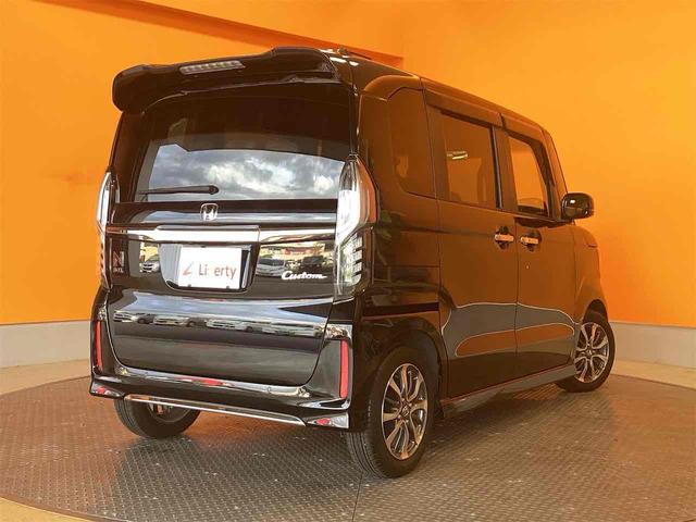 N-BOXカスタム L HondaSENSING 純正ナビ TV Bluetooth対応 Bカメラ アダプティブクルーズコントロール LEDヘッドライト フォグライト スマートキー プッシュスタート アイドリングストップ(18枚目)