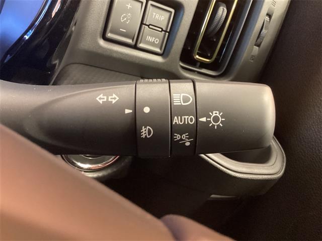 ハスラー ハイブリッドＸ　クリアランスソナー　オートクルーズコントロール　レーンアシスト　衝突被害軽減システム　オートライト　ＬＥＤヘッドランプ　スマートキー　アイドリングストップ　電動格納ミラー　シートヒーター　ＣＶＴ（13枚目）