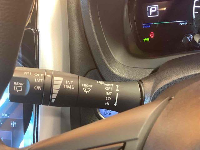 ノート ｅ－パワー　Ｘ　全周囲カメラ　ナビ　クリアランスソナー　レーンアシスト　衝突被害軽減システム　アルミホイール　オートライト　スマートキー　電動格納ミラー　ＣＶＴ　盗難防止システム　衝突安全ボディ　ＡＢＳ　ＥＳＣ（26枚目）