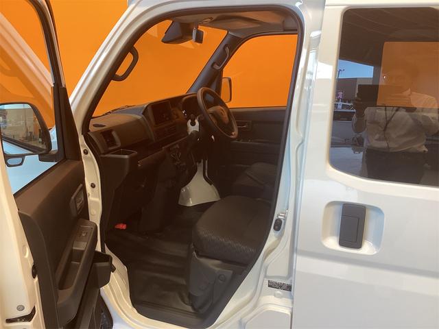 ハイゼットカーゴ DX CVT 衝突被害軽減システム クリアランスソナー 両側スライドドア キーレスエントリー アイドリングストップ オートライト ESC エアコン パワーステアリング パワーウィンドウ(16枚目)
