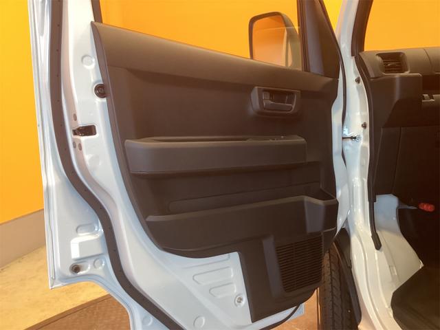 ハイゼットカーゴ DX CVT 衝突被害軽減システム クリアランスソナー 両側スライドドア キーレスエントリー アイドリングストップ オートライト ESC エアコン パワーステアリング パワーウィンドウ(24枚目)