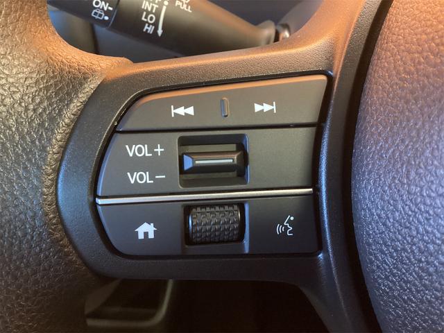 N-BOX ベースグレード バックカメラ 両側スライド・片側電動 オートクルーズコントロール オートライト スマートキー 電動格納ミラー シートヒーター ベンチシート CVT ABS ESC エアコン パワーステアリング(12枚目)