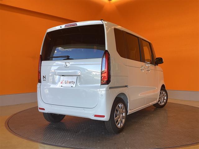 N-BOX ベースグレード バックカメラ 両側スライド・片側電動 オートクルーズコントロール オートライト スマートキー 電動格納ミラー シートヒーター ベンチシート CVT ABS ESC エアコン パワーステアリング(18枚目)