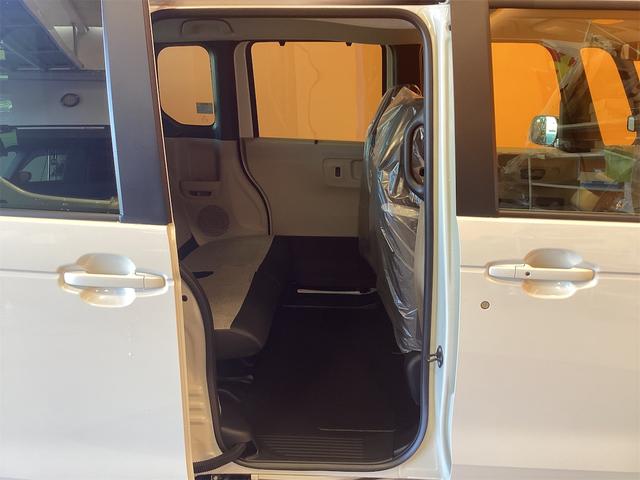 N-BOX ベースグレード バックカメラ 両側スライド・片側電動 オートクルーズコントロール オートライト スマートキー 電動格納ミラー シートヒーター ベンチシート CVT ABS ESC エアコン パワーステアリング(31枚目)