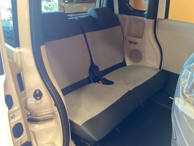 N-BOX ベースグレード バックカメラ 両側スライド・片側電動 オートクルーズコントロール オートライト スマートキー 電動格納ミラー シートヒーター ベンチシート CVT ABS ESC エアコン パワーステアリング(32枚目)