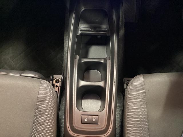 アクア X ETC バックカメラ クリアランスソナー オートクルーズコントロール レーンアシスト 衝突被害軽減システム オートマチックハイビーム オートライト LEDヘッドランプ スマートキー(50枚目)