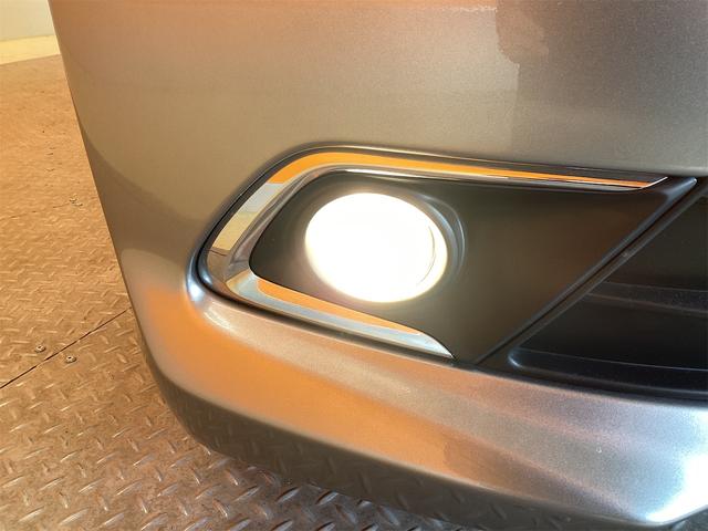 ソリオバンディット ハイブリッドＭＶ　全方位カメラパッケージ　ナビ　ＴＶ　オートクルーズコントロール　レーンアシスト　衝突被害軽減システム　両側電動スライドドア　オートライト　ＬＥＤヘッドランプ　スマートキー（27枚目）