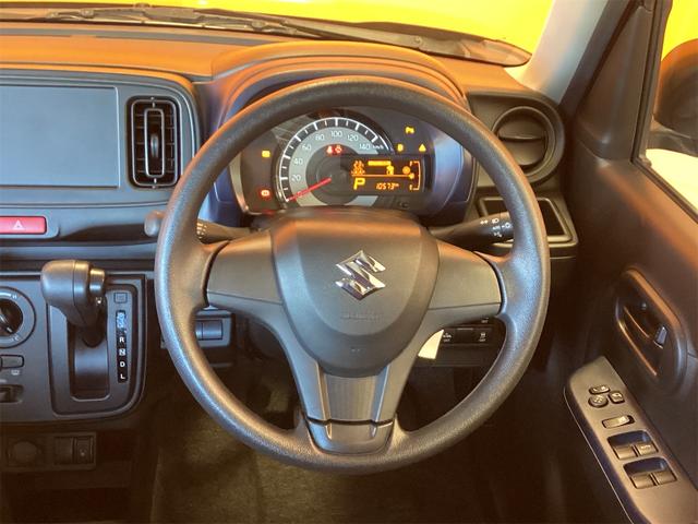 ハンドルの状態が悪いと運転に集中できませんよね。こちらの車、お気軽にお問い合わせください。