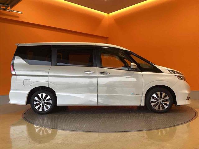 セレナ ハイウェイスター　ＥＴＣ　全周囲カメラ　ＴＶ　オートクルーズコントロール　パークアシスト　衝突被害軽減システム　両側スライド・片側電動　オートライト　スマートキー　アイドリングストップ（19枚目）