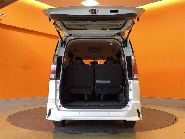 セレナ ハイウェイスター　ＥＴＣ　全周囲カメラ　ＴＶ　オートクルーズコントロール　パークアシスト　衝突被害軽減システム　両側スライド・片側電動　オートライト　スマートキー　アイドリングストップ（34枚目）