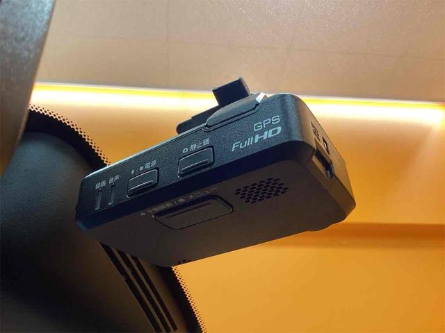 セレナ ハイウェイスター　ＥＴＣ　全周囲カメラ　ＴＶ　オートクルーズコントロール　パークアシスト　衝突被害軽減システム　両側スライド・片側電動　オートライト　スマートキー　アイドリングストップ（57枚目）