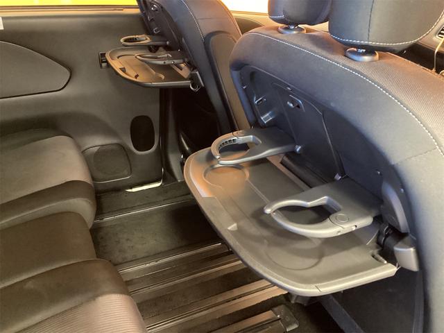 セレナ ハイウェイスター　ＥＴＣ　全周囲カメラ　ＴＶ　オートクルーズコントロール　パークアシスト　衝突被害軽減システム　両側スライド・片側電動　オートライト　スマートキー　アイドリングストップ（65枚目）