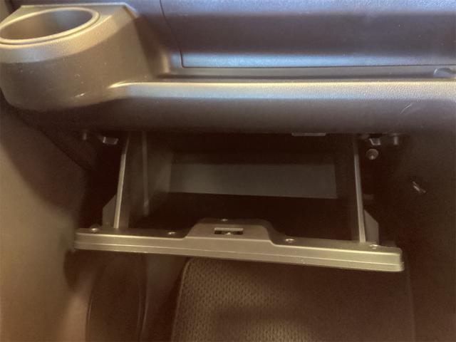 ミライース Ｌ　ＳＡＩＩＩ　バックカメラ　ナビ　クリアランスソナー　衝突被害軽減システム　オートマチックハイビーム　キーレスエントリー　アイドリングストップ　ＣＶＴ　ＥＳＣ　ＣＤ　ＵＳＢ　ミュージックプレイヤー接続可（13枚目）