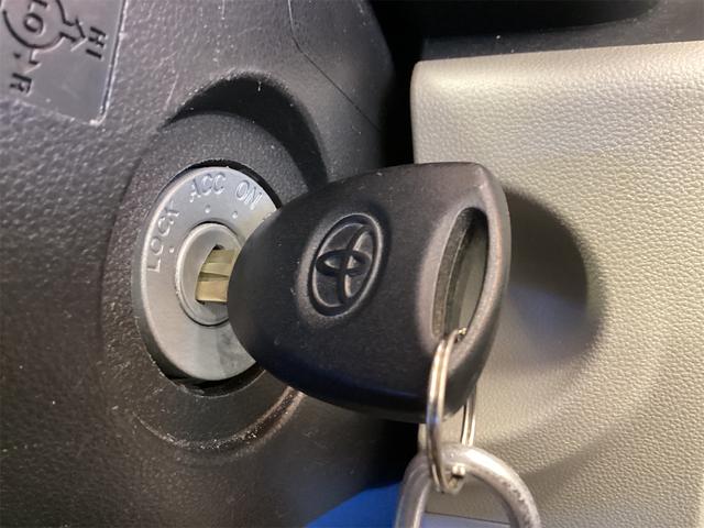 パッソ Ｘ　Ｓ　ＥＴＣ　衝突被害軽減システム　キーレスエントリー　アイドリングストップ　ＣＶＴ　衝突安全ボディ　ベンチシート　ＡＢＳ　ＥＳＣ　ＣＤ　エアコン　パワーステアリング　パワーウィンドウ（13枚目）