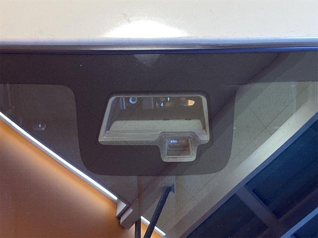 スペーシア ハイブリッドＧ　バックカメラ　両側スライドドア　ナビ　ＴＶ　クリアランスソナー　レーンアシスト　衝突被害軽減システム　オートライト　スマートキー　アイドリングストップ　電動格納ミラー　ベンチシート（31枚目）