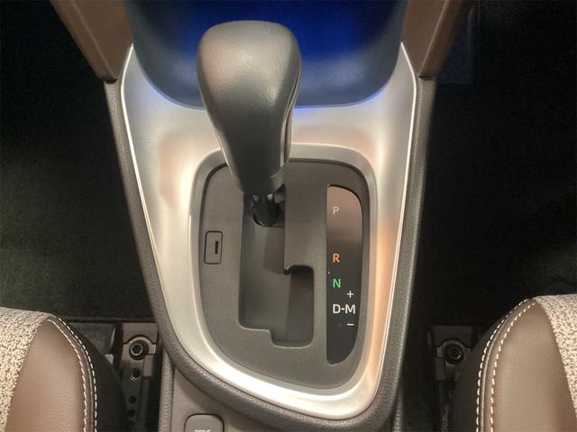 ヤリスクロス Z ETC 全周囲カメラ クリアランスソナー オートクルーズコントロール レーンアシスト パワーシート 衝突被害軽減システム ナビ オートマチックハイビーム オートライト LEDヘッドランプ(12枚目)