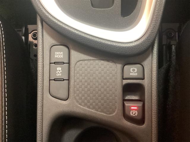 ヤリスクロス Z ETC 全周囲カメラ クリアランスソナー オートクルーズコントロール レーンアシスト パワーシート 衝突被害軽減システム ナビ オートマチックハイビーム オートライト LEDヘッドランプ(13枚目)