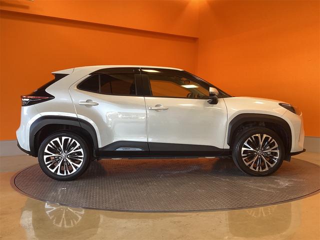 ヤリスクロス Z ETC 全周囲カメラ クリアランスソナー オートクルーズコントロール レーンアシスト パワーシート 衝突被害軽減システム ナビ オートマチックハイビーム オートライト LEDヘッドランプ(22枚目)