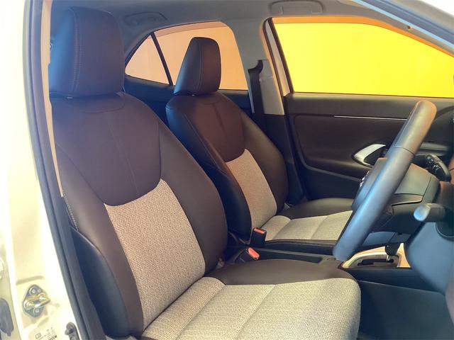 ヤリスクロス Z ETC 全周囲カメラ クリアランスソナー オートクルーズコントロール レーンアシスト パワーシート 衝突被害軽減システム ナビ オートマチックハイビーム オートライト LEDヘッドランプ(40枚目)